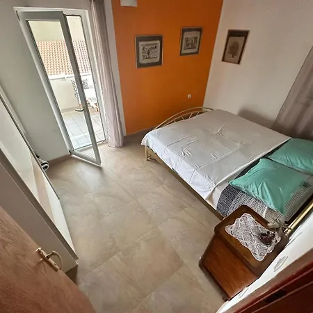 Apartment Mazi