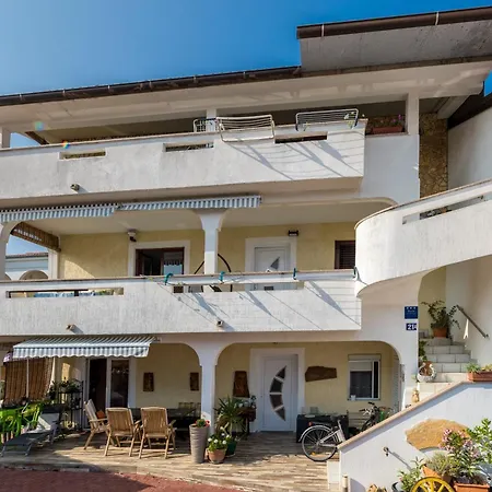 Mazi Apartament *